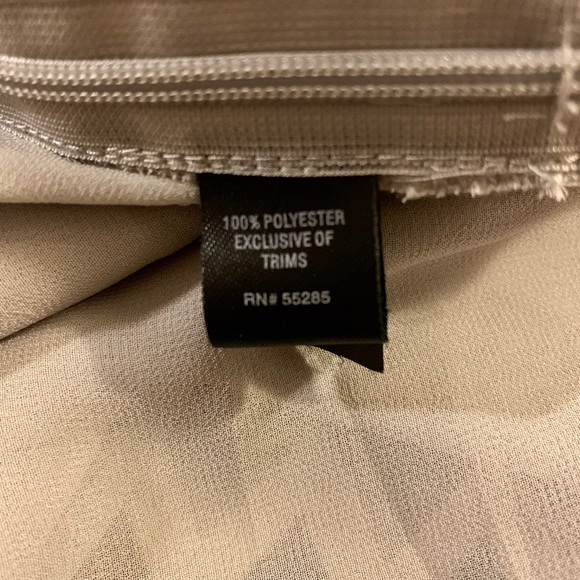 Express Gray Ruffled Tank - Picture 6 of 6